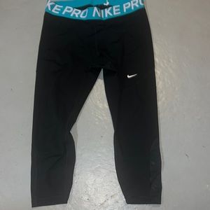 black nike pro leggings. size 1x.